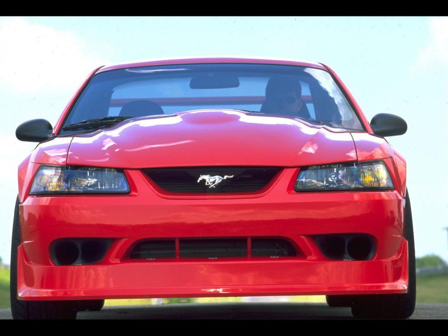  Ford Mustang SVT Cobra R 2000 года  (фото 71 из 128)